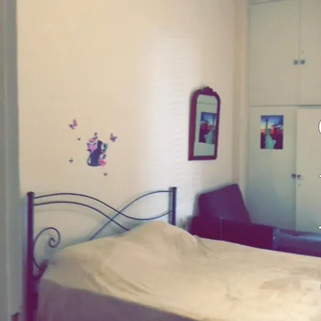 Homestay Private In The Heart Of 2 Athens